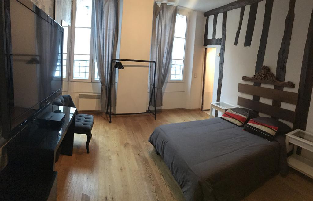 Atypique Apartment - Saint-Germain Des Pres パリ エクステリア 写真